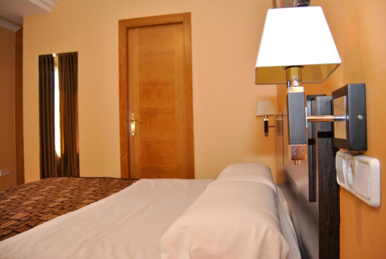 Hotel Reigosa Понтеведра Екстер'єр фото